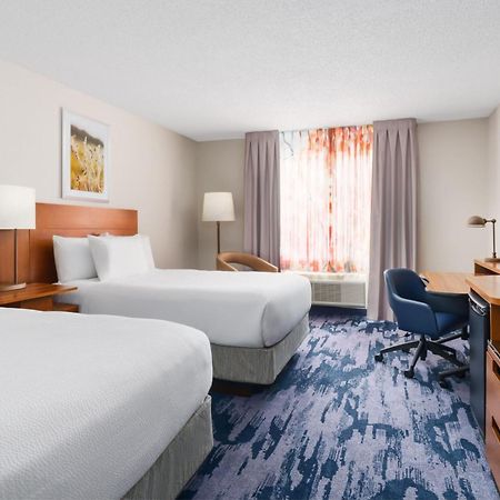 Fairfield Inn & Suites Boca Raton Bagian luar foto