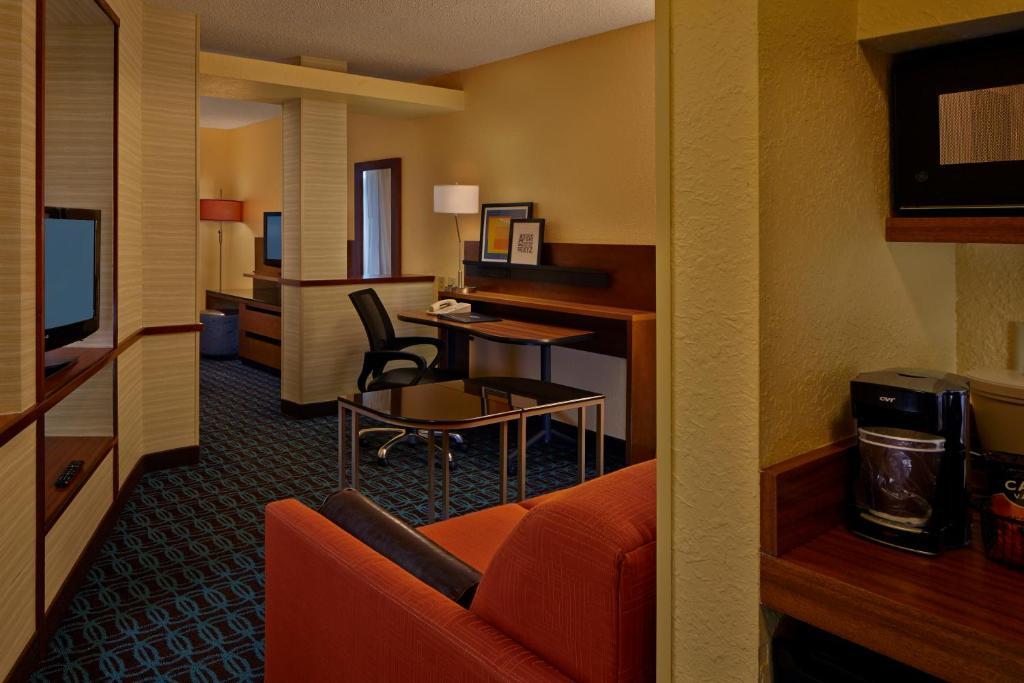 Fairfield Inn & Suites Boca Raton Bagian luar foto